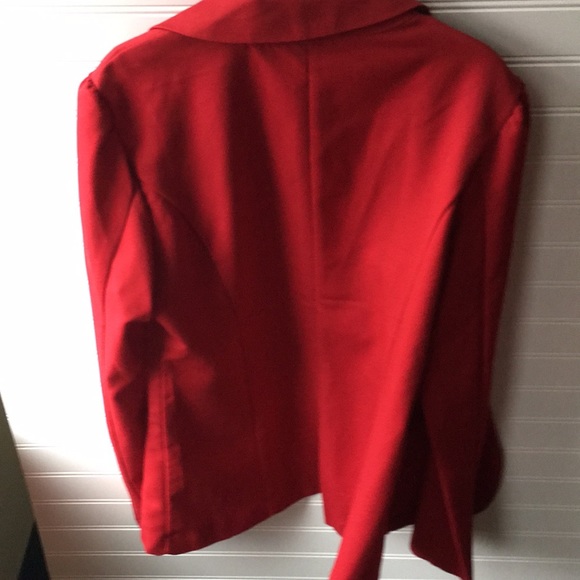 Red dress a blazer - Picture 3 of 3